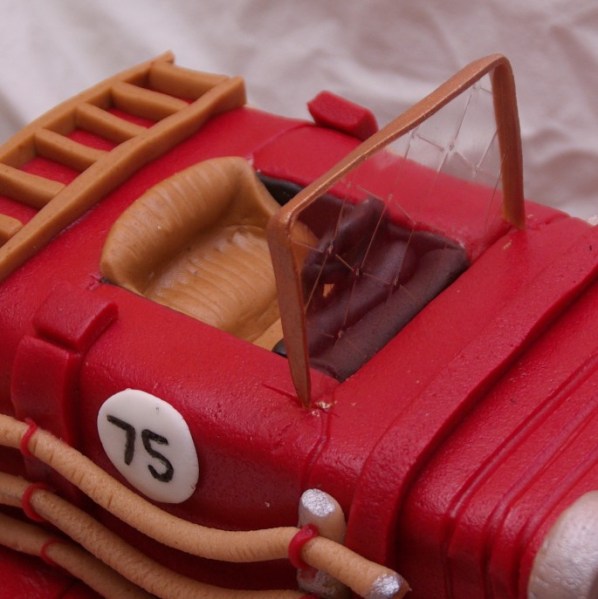 Ahrens Fox brandweerwagen taart Ahrens Fox brandweerwagen taart