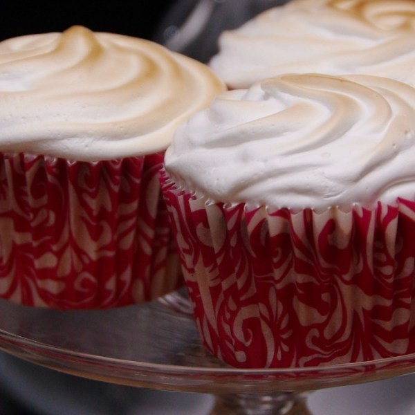 lemoncurd / meringue cupcakes