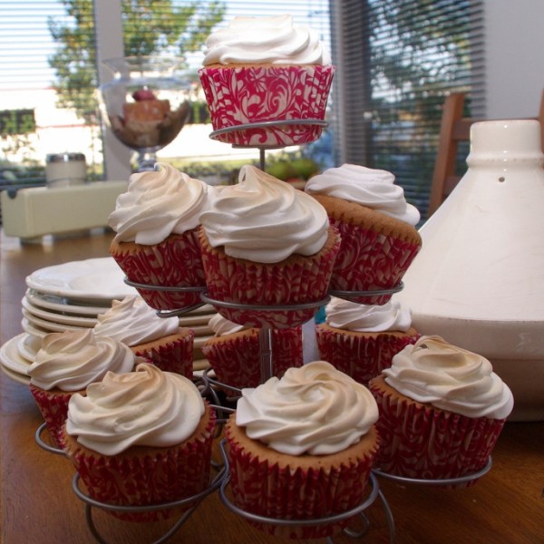 lemoncurd meringue cupcakes