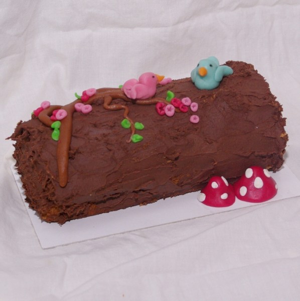buche de noel boomstam yule log kerst gebak actie twitteractie