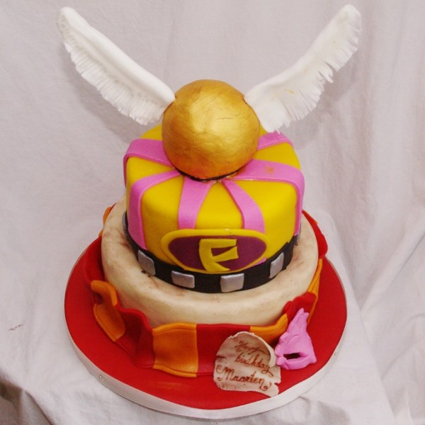 mega mindy / harry potter stapeltaart rotterdam nesselande TAART & kUNST