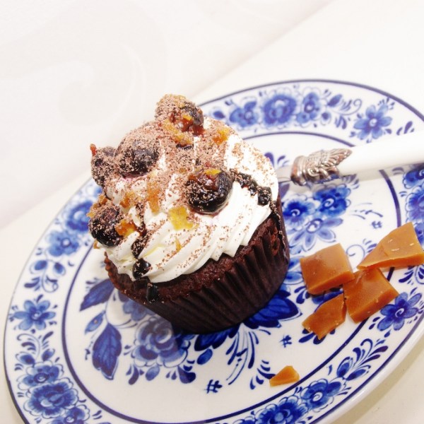 blueberry thrill cupcakes