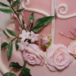 vogelkooi stapeltaart met gumpaste bloemwerk