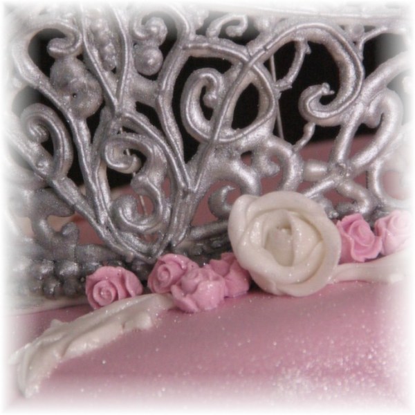 zilveren tiara van royal icing