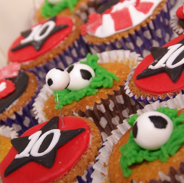 voetbal cupcakes voetbal cupcakes