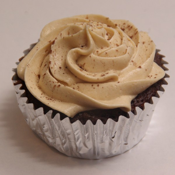 chocoladecupcake met mokka swirl chocolatemudcake cupcake mocca topping