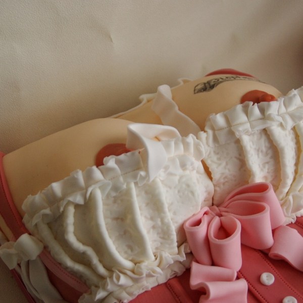 borstentaart boobies 18+ taart