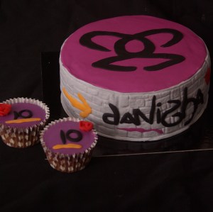 Spanga's taart met cupcakes spangastaart met spangascupcakes