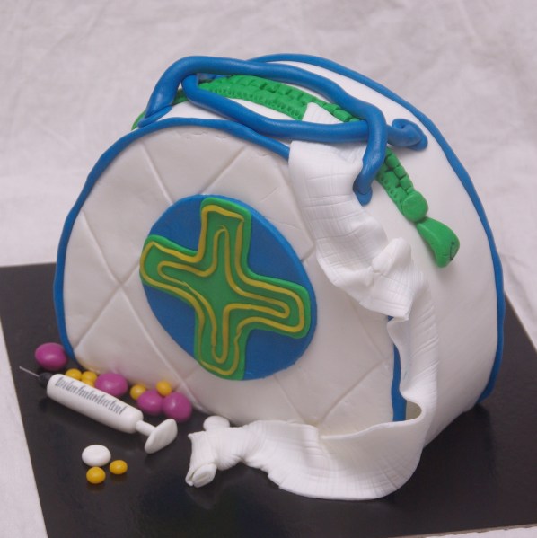 chaneltas met apotheek logo chanel / apothekers tas