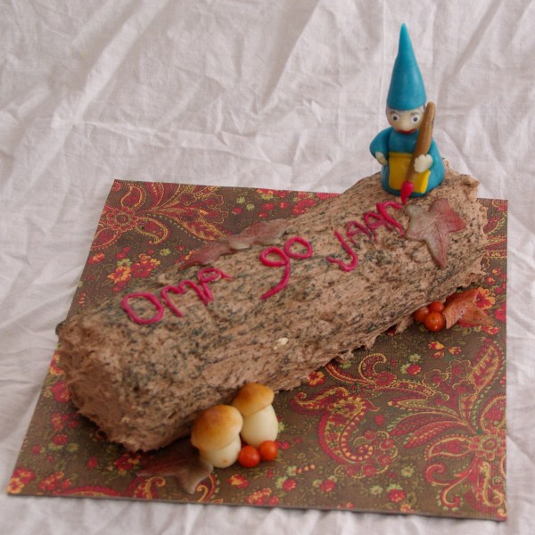 bûche de noël, yule log, boomstam