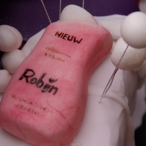 robijn wasverzachter op bruidstaart voor robijnen huwelijk