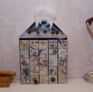 doosjes in adventkalender gescrapt, mixed media