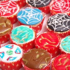 cupcakes beyblade bakugan auto's spiderman