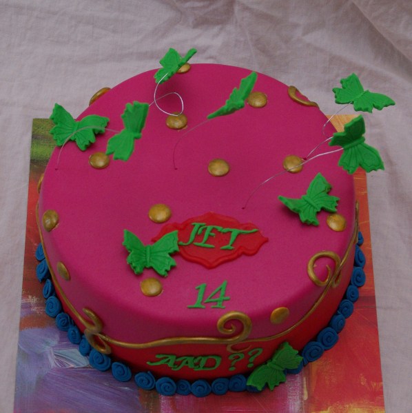 oilily cake with butterflies