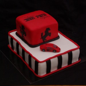 ferrari taart met ferrari testarossa van marsepein
