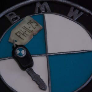 bmw taart met autosleutel