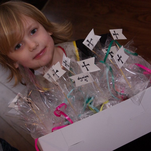 riddertaartjes traktatie kasteeltoren minitaartjes riddertaartjes traktatie kasteeltoren minitaartjes