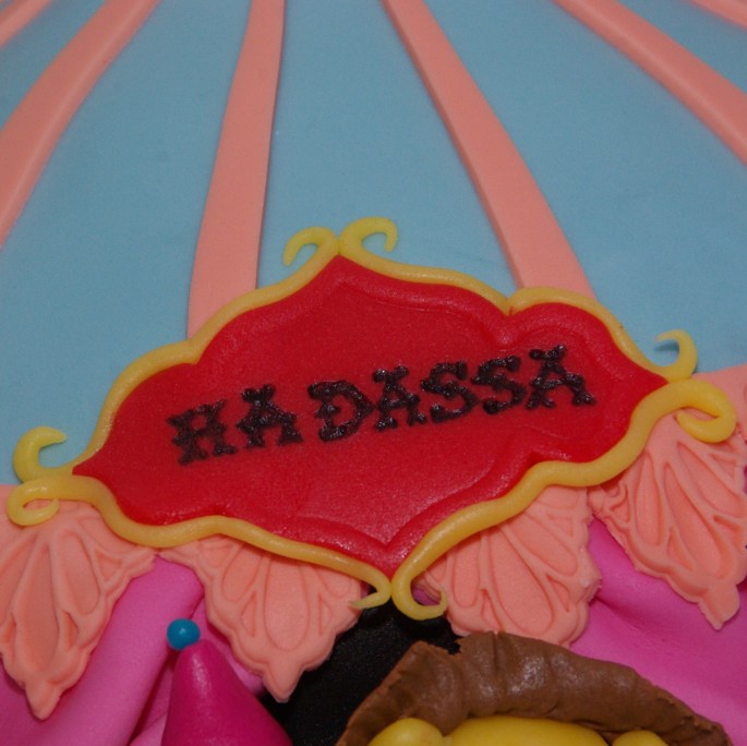 circus cake tenttaart