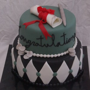 taart voor afstuderen, bul halen