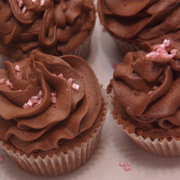 chocolade cupcakes met chili en chocoladeganache