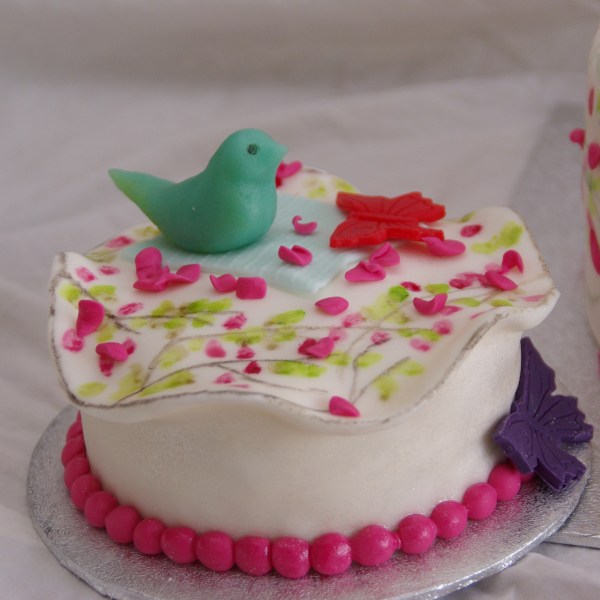 geboortekaartje taart met bijpassend meppertje