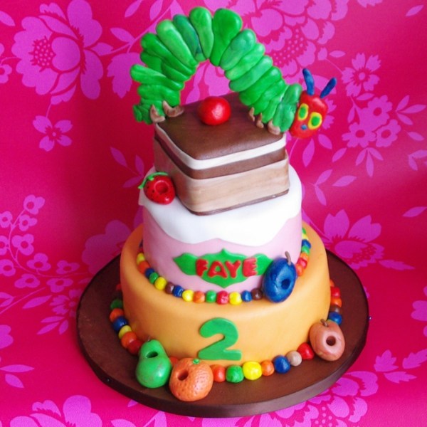 rupsje nooitgenoeg taart