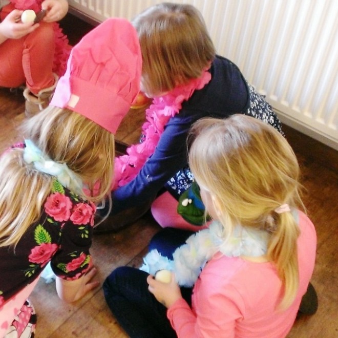 kinderfeestje workshop cupcakes taart en kunst zevenhuizen