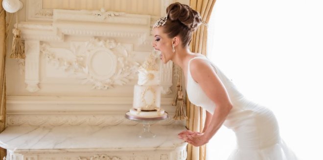 View More: http://riconfotografie.pass.us/bitchyfashionbridal